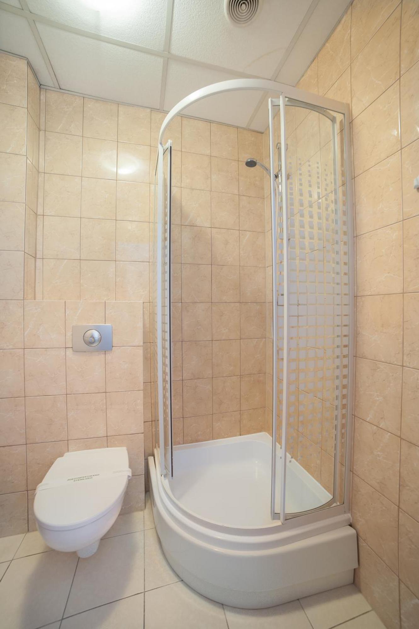Pokój Jednoosobowy typu Standard z łazienką